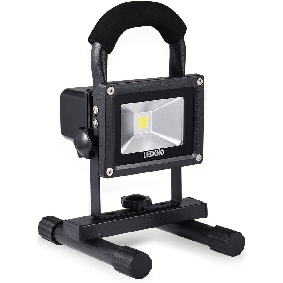LEDGLE LED Flutlicht 20W inkl. Adapter & Autoladegerät nur 20,49 Euro