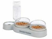 Blitzangebot: Katzennapf-Set 15° Neigbar Doppelter Futternapf für Nass- Trockenfutter (Grau) für 12,74€ (statt 15,99€)