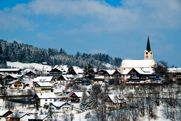 Travelcircus, Oberstaufen im 4-Sterne S Parkhotel inkl. Frühstück, Wellness und Oberstaufen PLUS Karte schon ab 59€ (statt 91€) p.P.
