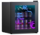 HCK Mini Getränkekühlschrank mit Cyberpunk für nur 219,99€ (statt 299,99€)