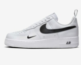 Nike Air Force 1 ’07 LV8 in 39, 46, 47 1/2 und 48 1/2 für je nur 68,23€