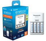 Panasonic eneloop Ladegerät für AA und AAA Akkus inkl. 4 eneloop AA-Akkus für nur 20,99€ bei Prime-Versand