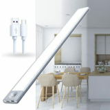 Mirapretty wiederaufladbar LED Beleuchtung (Sensor, Auto On/Off, Stick-On Magnetstreifen, 40cm-Weiß) für nur 16,79€